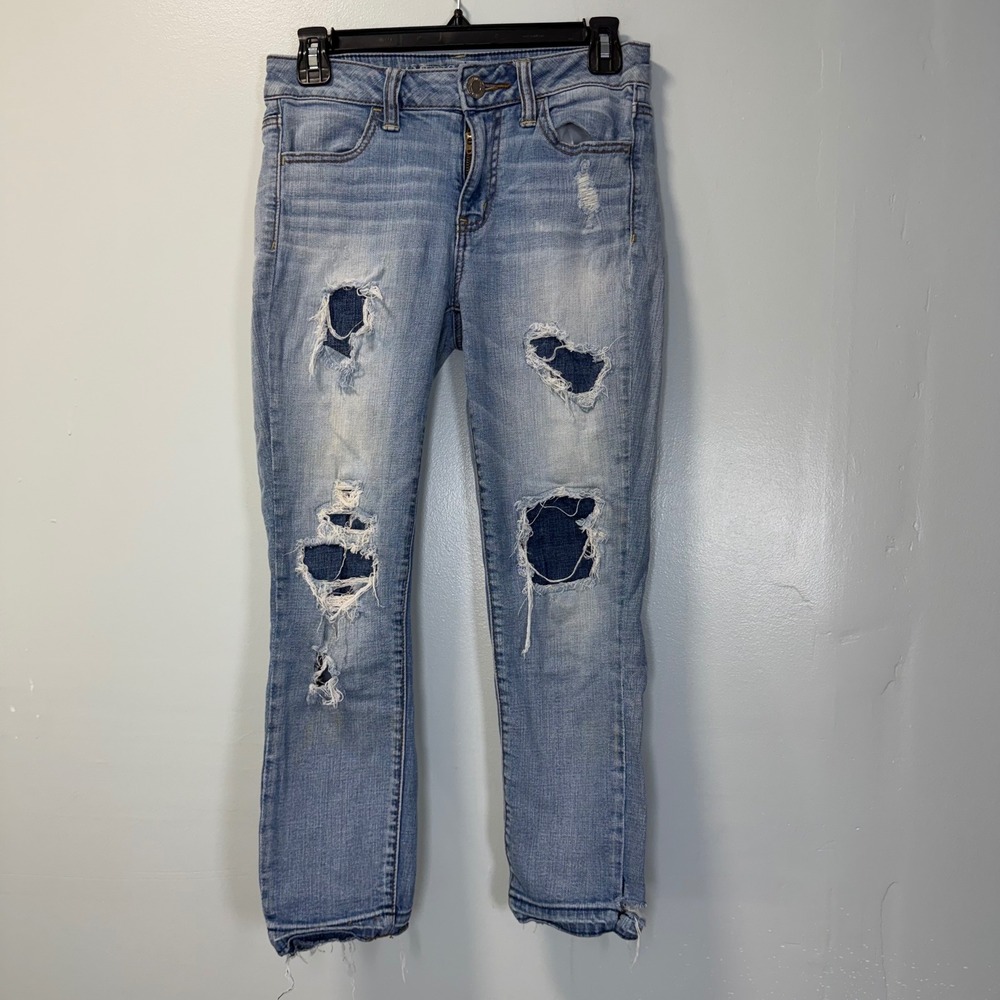 American Eagle Super Stretch Crop Distressed Light Wash Jeans Size 4